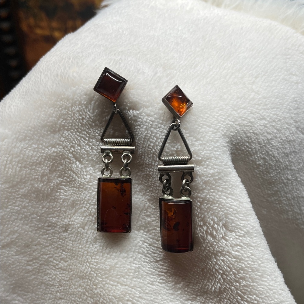 Elegant Amber and  Silver Earrings